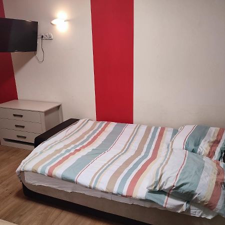 Apartment In The Center Of كراكوفيا المظهر الخارجي الصورة